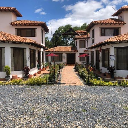 Apta Villa De Leyva Bagian luar foto