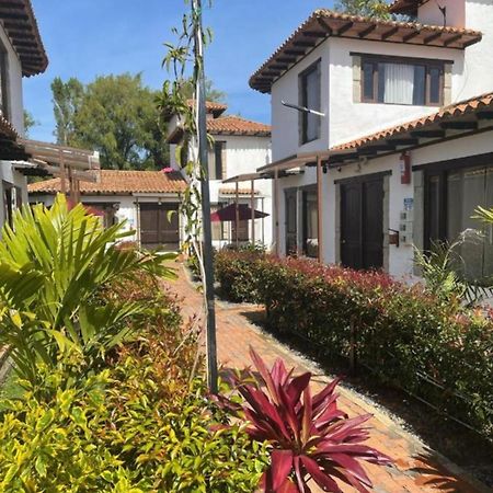 Apta Villa De Leyva Bagian luar foto