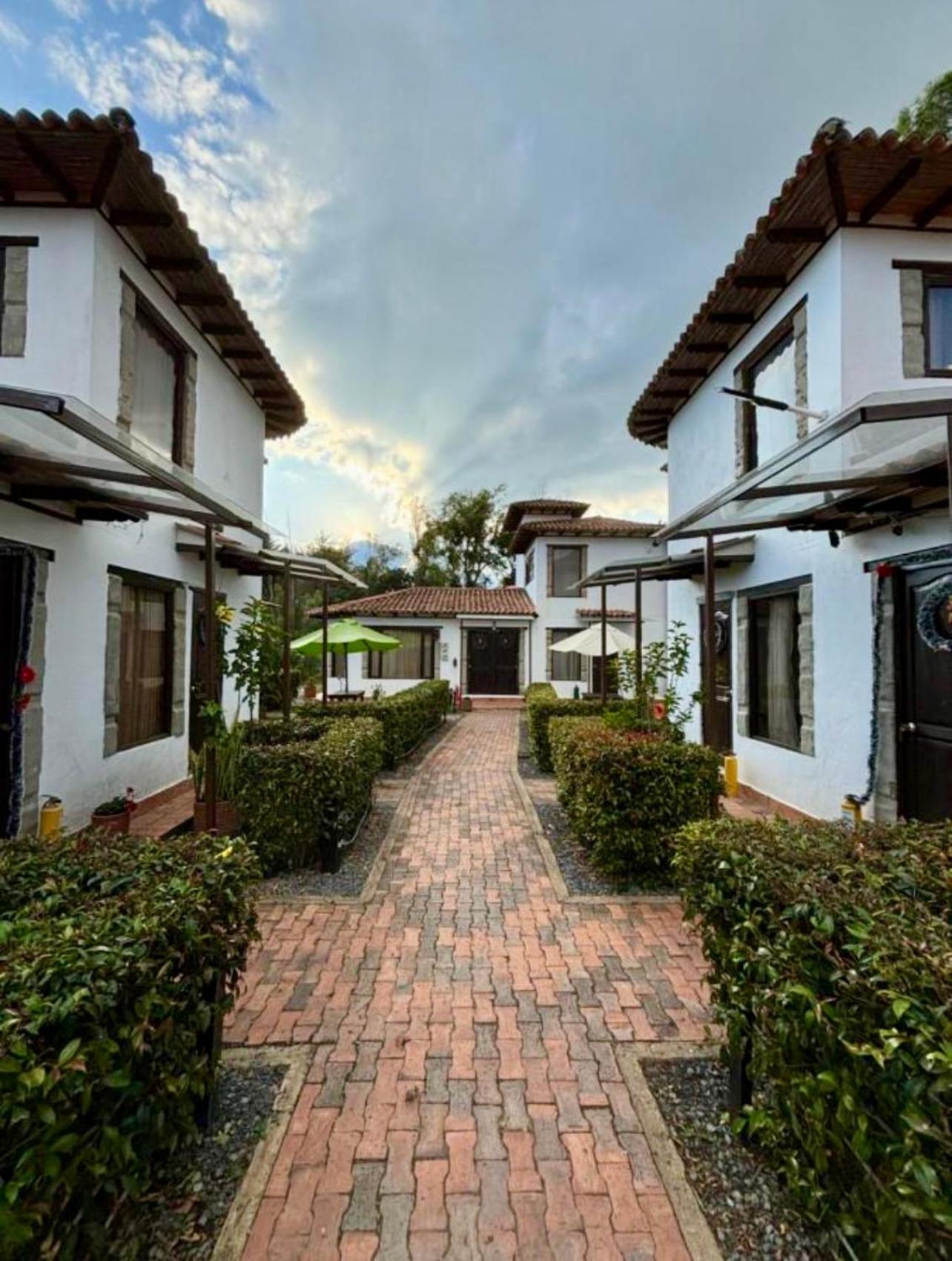 Apta Villa De Leyva Bagian luar foto